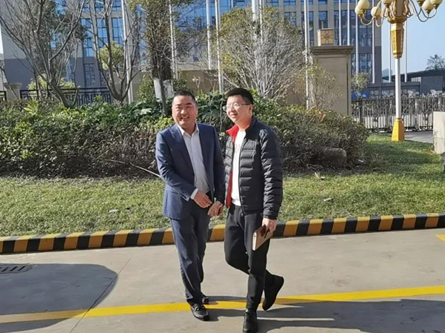 新春伊始，龍灣區(qū)空港管委會領(lǐng)導(dǎo)率隊蒞臨集團走訪慰問